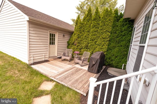 208 KULP DR, Perkasie, PA 18944