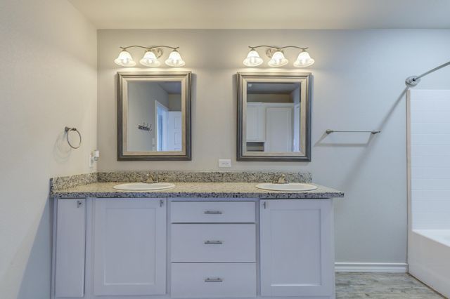 14803 N F M 179, Shallowater, TX 79363