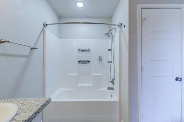 14803 N F M 179, Shallowater, TX 79363