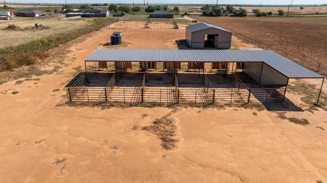 14803 N F M 179, Shallowater, TX 79363