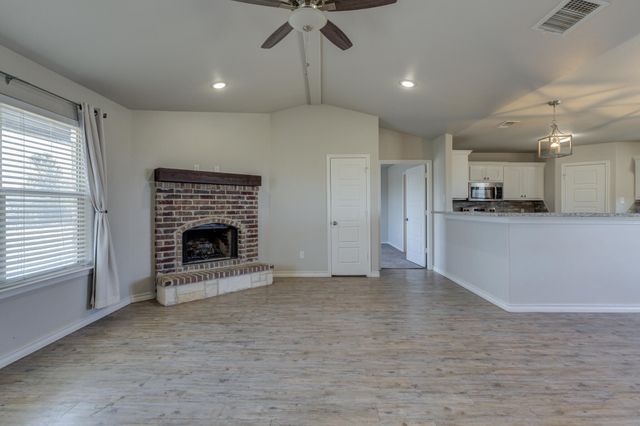 14803 N F M 179, Shallowater, TX 79363