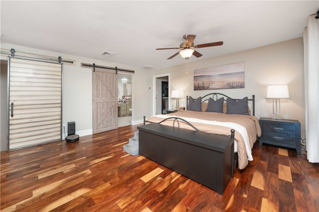 13730 Hawksnest Bay Dr, Corpus Christi, TX 78418