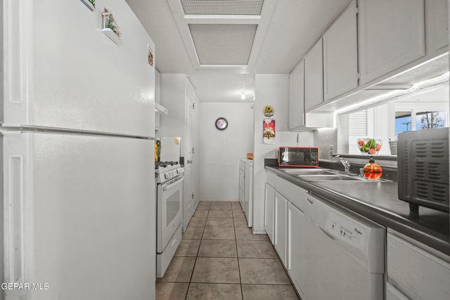 1557 Greg Powers Drive A, El Paso, TX 79936