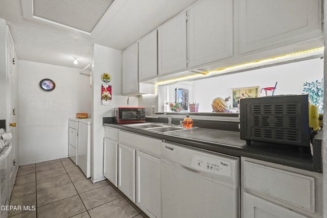 1557 Greg Powers Drive A, El Paso, TX 79936