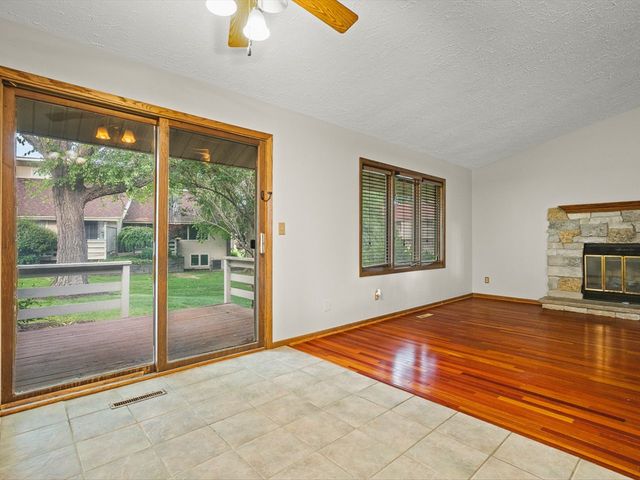 4685 High Point Drive 22, Rockford, IL 61114