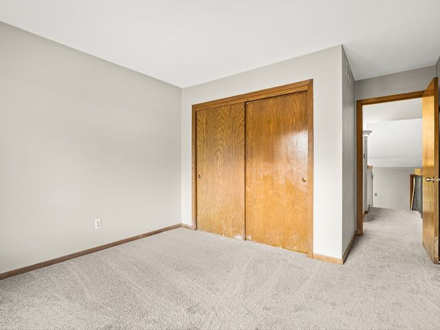 4685 High Point Drive 22, Rockford, IL 61114
