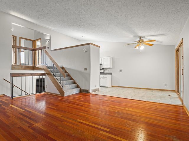 4685 High Point Drive 22, Rockford, IL 61114