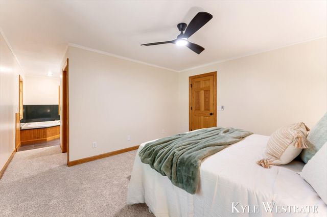 18883 168th Avenue, Spring Lake, MI 49456