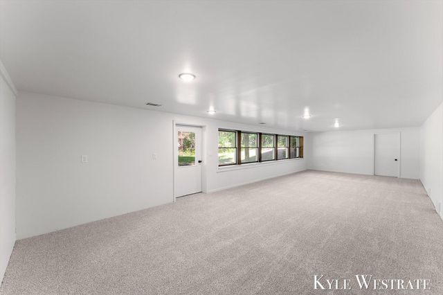18883 168th Avenue, Spring Lake, MI 49456
