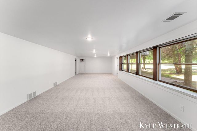 18883 168th Avenue, Spring Lake, MI 49456