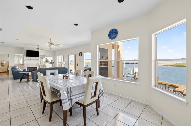 13702 SUNTAN Ave, Corpus Christi, TX 78418