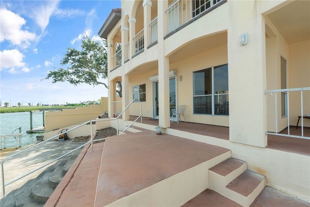 13702 SUNTAN Ave, Corpus Christi, TX 78418