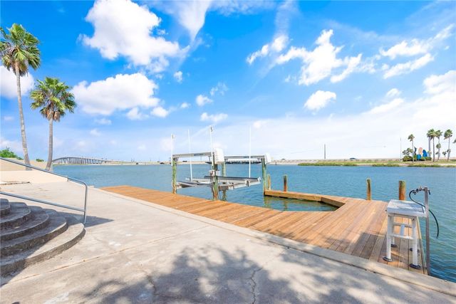 13702 SUNTAN Ave, Corpus Christi, TX 78418