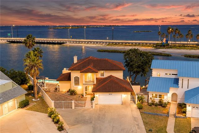 13702 SUNTAN Ave, Corpus Christi, TX 78418