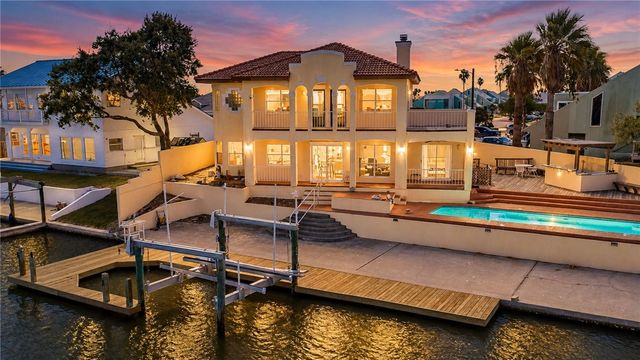 13702 SUNTAN Ave, Corpus Christi, TX 78418
