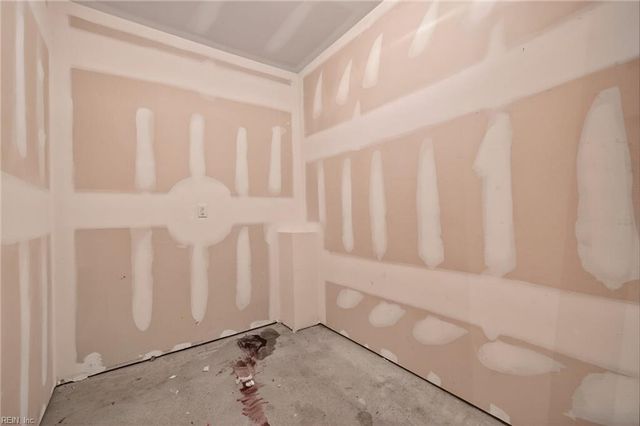 4917 Travertine AVE, Virginia Beach, VA 23462