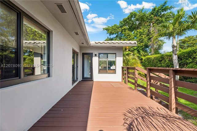 1541 Consolata Ave, Coral Gables, FL 33146