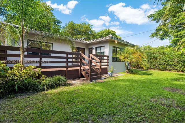 1541 Consolata Ave, Coral Gables, FL 33146
