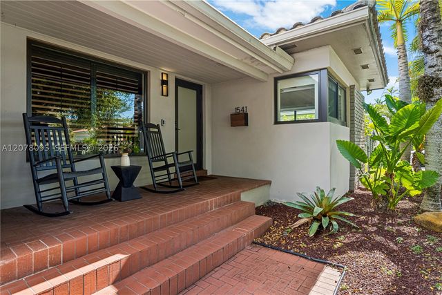 1541 Consolata Ave, Coral Gables, FL 33146