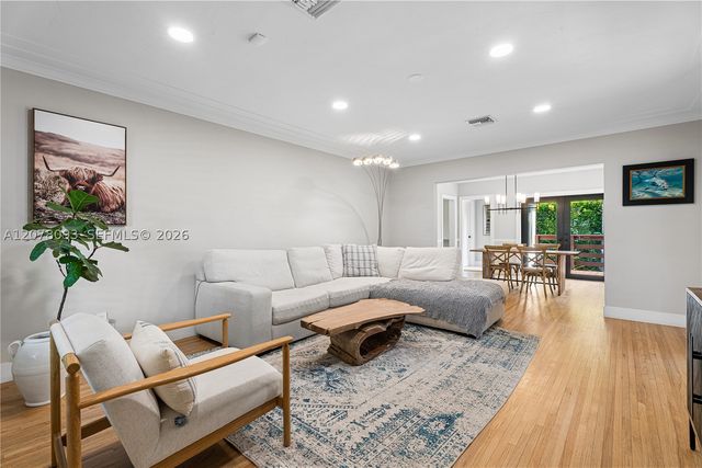 1541 Consolata Ave, Coral Gables, FL 33146