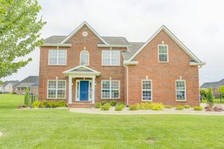1013 Notting Hill Dr, Gallatin, TN 37066