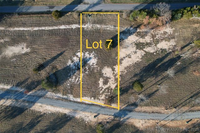 7 Kathy Lane, Eufaula, OK 74432