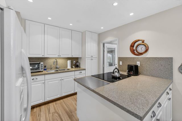 2625 NW 3rd Avenue, Wilton Manors, FL 33311