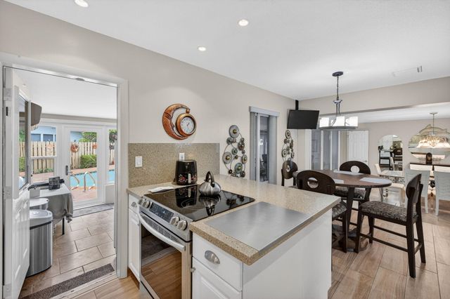 2625 NW 3rd Avenue, Wilton Manors, FL 33311