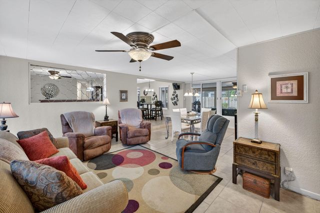 2625 NW 3rd Avenue, Wilton Manors, FL 33311