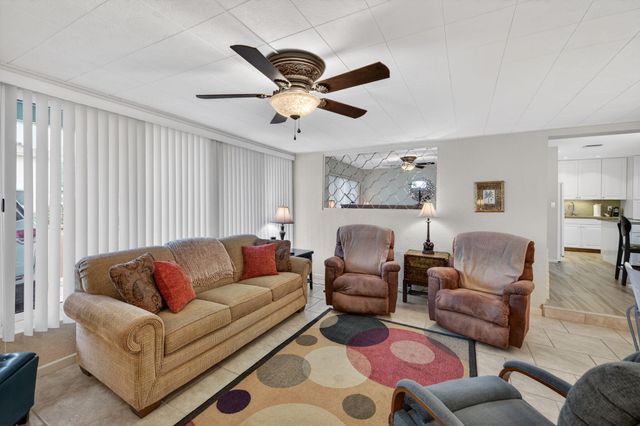 2625 NW 3rd Avenue, Wilton Manors, FL 33311