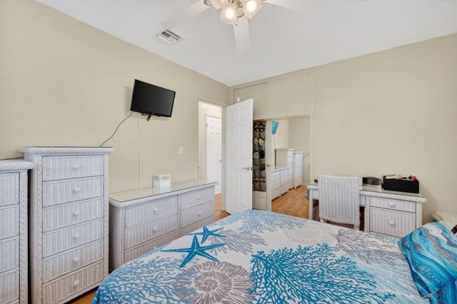 2625 NW 3rd Avenue, Wilton Manors, FL 33311