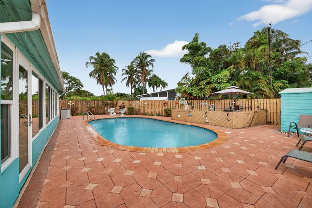 2625 NW 3rd Avenue, Wilton Manors, FL 33311