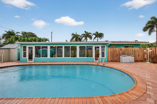 2625 NW 3rd Avenue, Wilton Manors, FL 33311