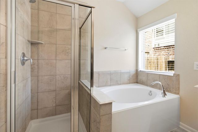 24422 Myrtle Creek Falls, Tomball, TX 77375