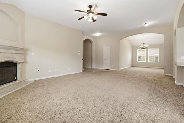 24422 Myrtle Creek Falls, Tomball, TX 77375