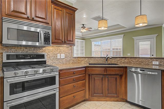 2634 River Rock Circle, Fayetteville, AR 72703