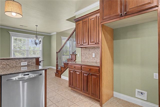 2634 River Rock Circle, Fayetteville, AR 72703
