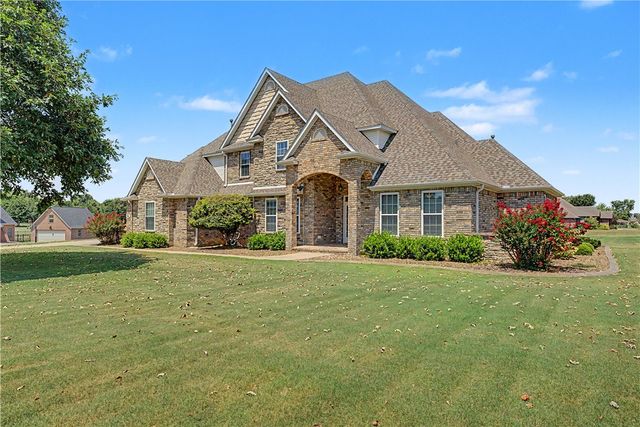 2634 River Rock Circle, Fayetteville, AR 72703