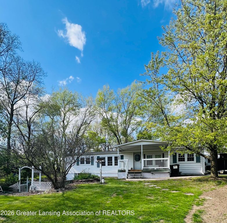 964 Rolfe Road, Mason, MI 48854
