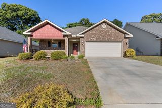 109 Hawks Ridge Trace, Byron, GA 31008