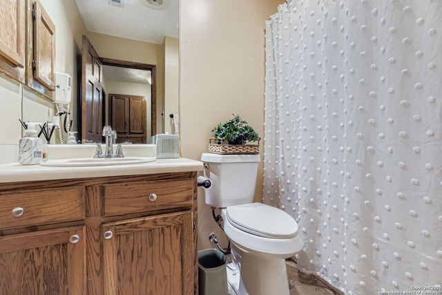 1918 Lotus Blossom, San Antonio, TX 78247