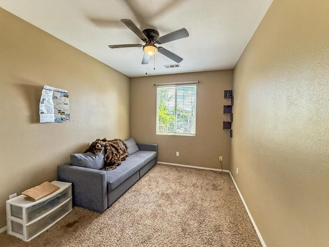 2811 Walton Avenue, Sanger, CA 93657