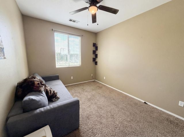2811 Walton Avenue, Sanger, CA 93657