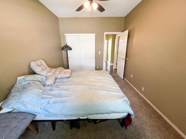 2811 Walton Avenue, Sanger, CA 93657