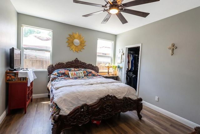 2811 Walton Avenue, Sanger, CA 93657