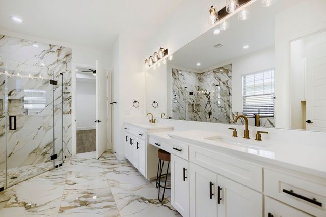 8832 Vermillion Street, North Richland Hills, TX 76180