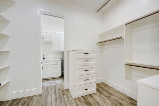 8832 Vermillion Street, North Richland Hills, TX 76180