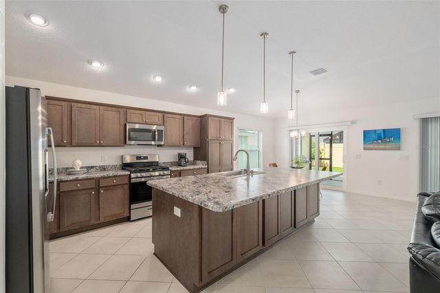 4537 BROOKE LANE, The Villages, FL 32163