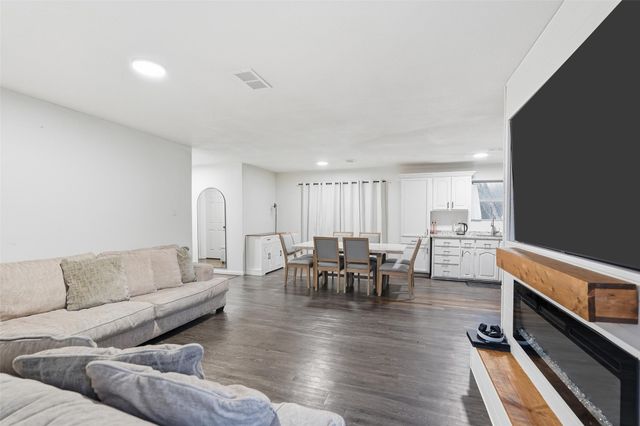 4900 Cordell Street, Greenville, TX 75401