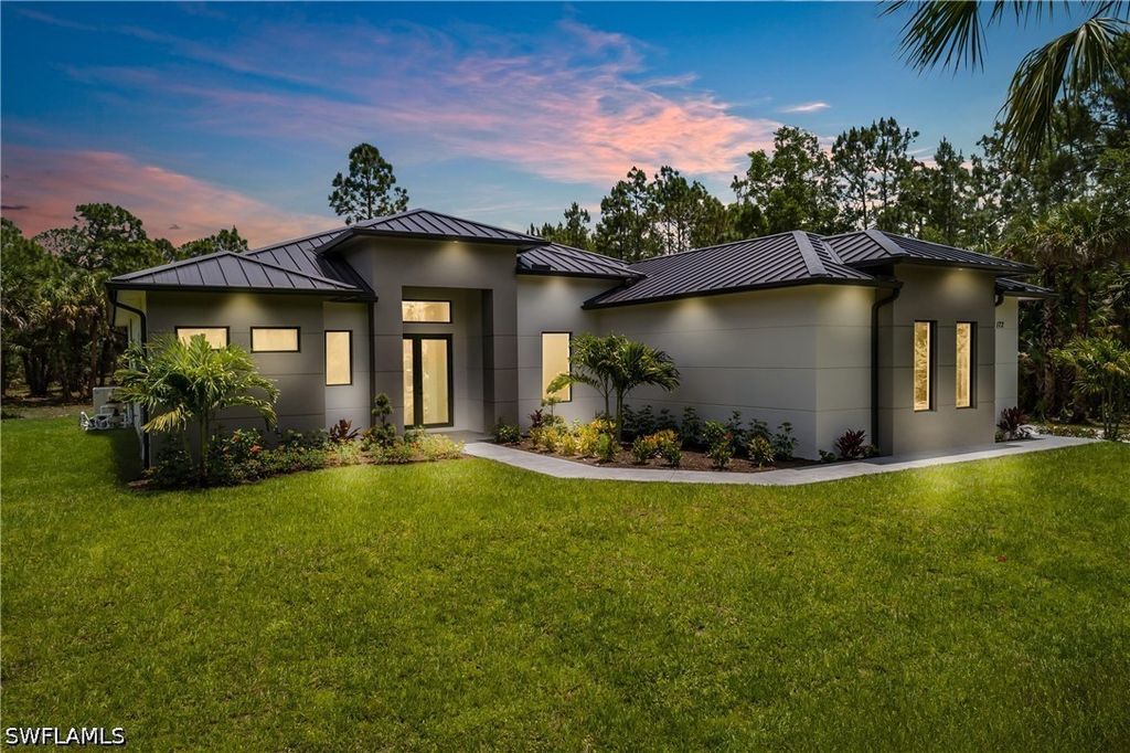 172 11th ST SW, Naples, FL 34117